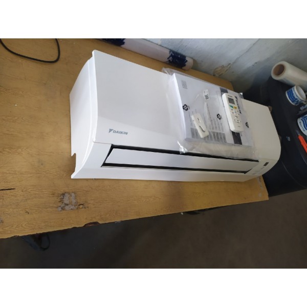 DAIKIN FTXF25 / RXF25 уценка настенная сплит-система уценка DAIKIN FTXF25 / RXF25 уценка настенная сплит-система уценка