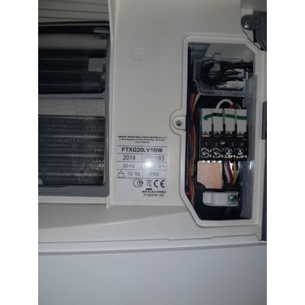 DAIKIN FTXG20LW уценка DAIKIN FTXG20LW уценка